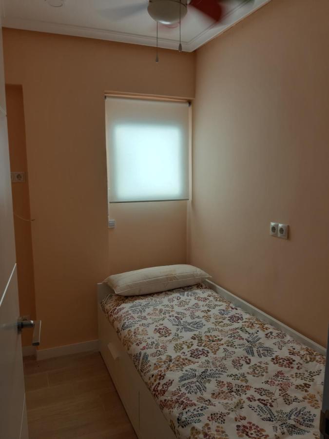 Apartamento NUEVO, Primerísima línea con Wifi y Parking gratis en Playa San Antonio Cullera Exterior foto