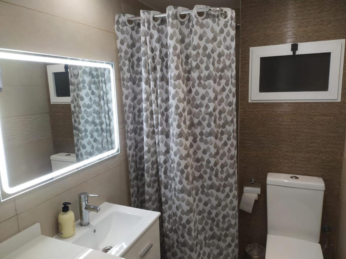 Apartamento NUEVO, Primerísima línea con Wifi y Parking gratis en Playa San Antonio Cullera Exterior foto
